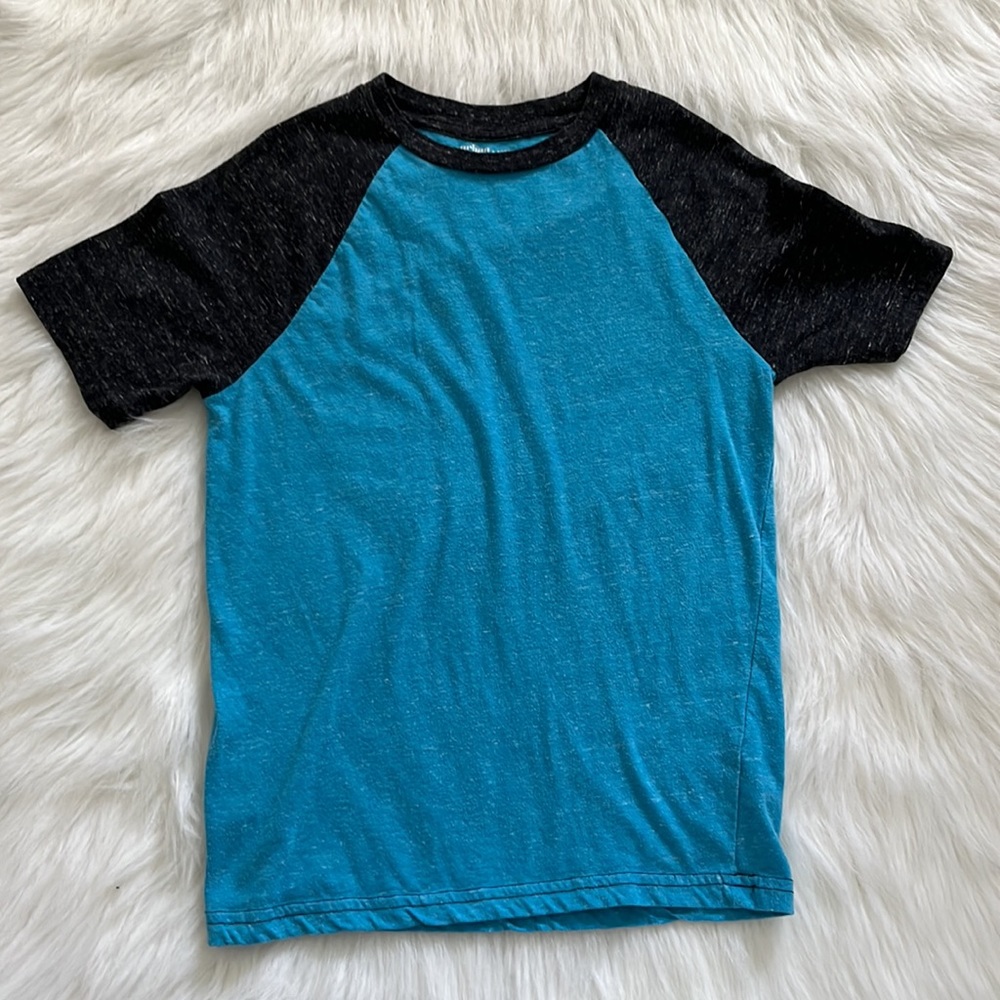 Boys 2-tone Ultimate tee shirt
